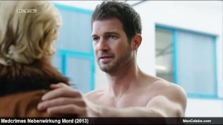 celeb actor simon boer big butt video clips