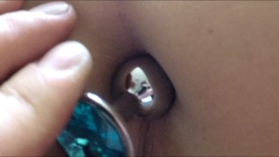 fitting butt plug to her super tight butthole. ( to be continued…)