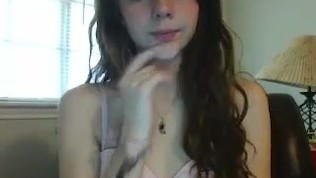 girl just celebrates her 18th birthday time for some webcam fun