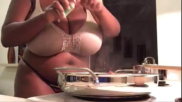 Maserati XXX – Cooking in my Bra  Panties Pt.2 (on Periscope)