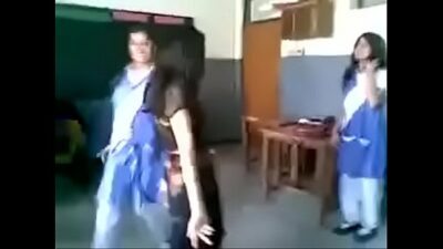 Pakistani Girl Dance in front of Boys In Classroom