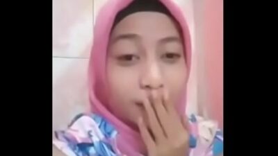 Tudung Melayu Masturbasi malay pretty girl