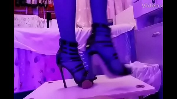 hong kong table dance