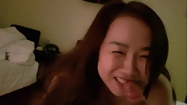 Hot Asian girl blowjob