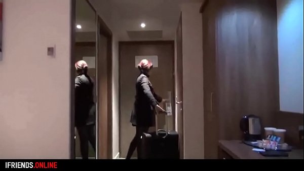 IFRIENDS.ONLINE –  petite marocaine se fait