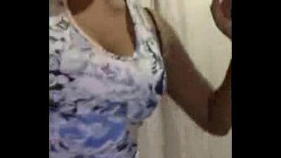 Sri lankan girl hot dance showing boobs n nipslip-(teluguhotvideos.in)