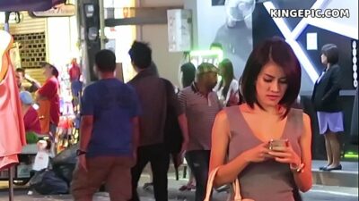Thai Girls in Pattaya Walking Street Thailand!