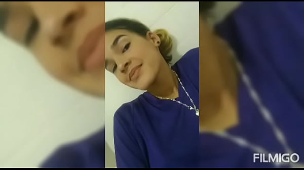 Venezolana se muestra en camara en bogota