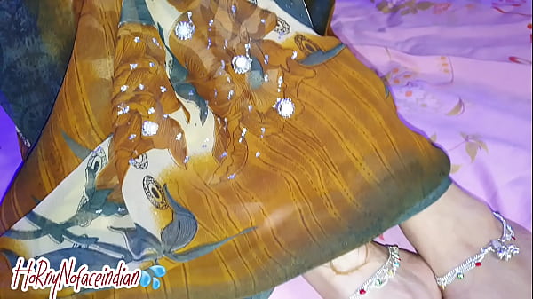 Indian Bhabhi And Dever Romantic Closeup Sex Video.