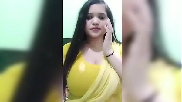 Zoya Hayat Big Boobs Live