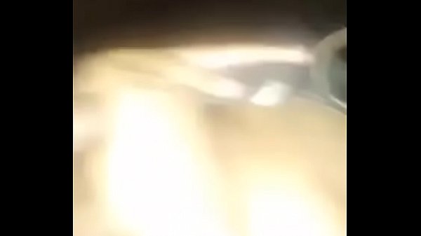 Que rico chupando esta venezolana  rose