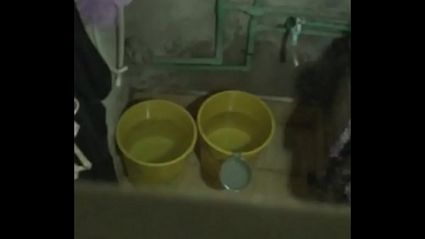 Hot pakistani desi big boobs sister in shower