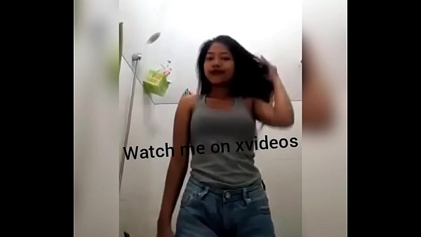 New girl masturbate nude