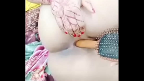Pakistani Wife Inserting Hair Brush In Her Little Tight Ass Hole