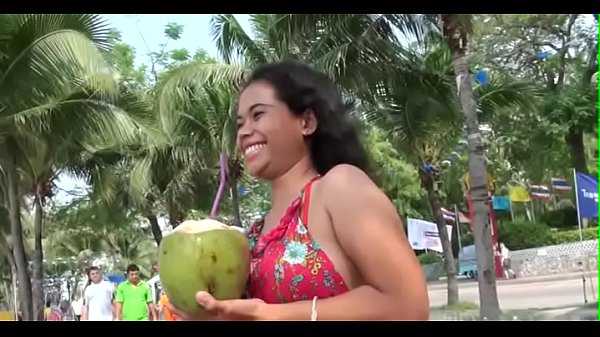 Sugary thai cutie demosntrates her magnificent body