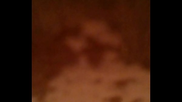 espiando a una chinita en la regadera