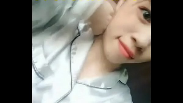 Gái xinh việt nam PG nhãn hàng bánh kẹo cực dâm