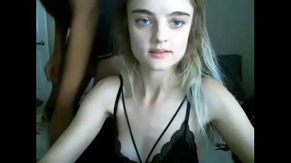 sexy teen couple 69 – LIVE ON www.sexygirlbunny.tk