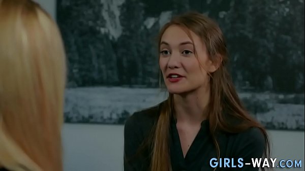 Horny lesbian babes 69