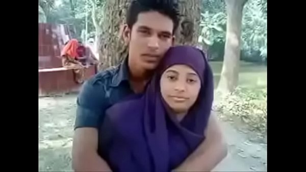 maine apni desi girlfriend ke boobs capture kiye