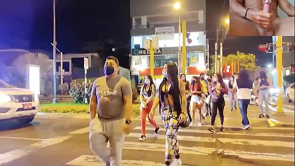 Venezuelan BICHOTA with a nice ass falls in love with a super well-endowed young man