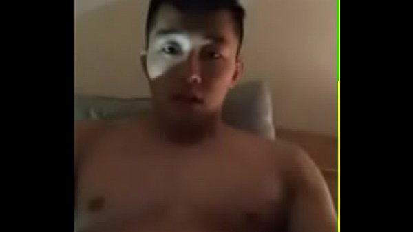 Hot Chinese Hunk Live Cam