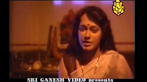 Sexy Indian Village Aunty